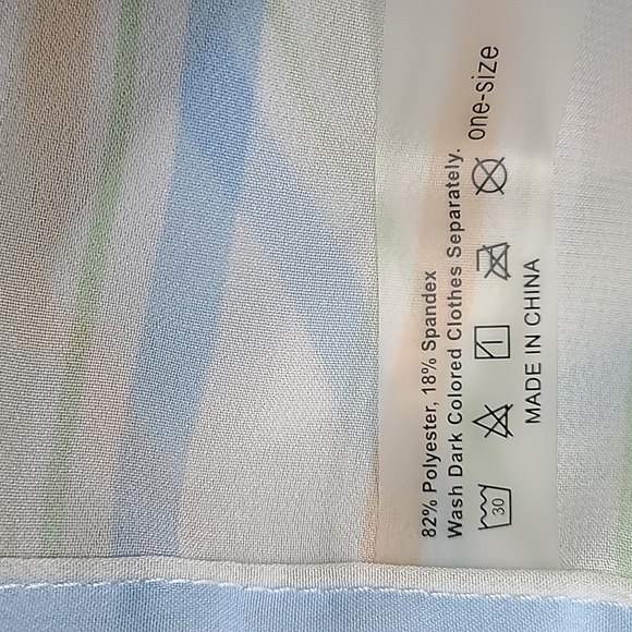 Ladies Swimsuit Coverup - One Size - Picture 3 of 7